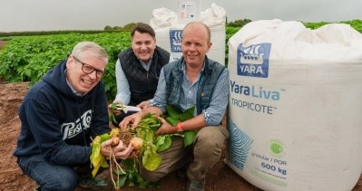 Image: From left to right: David Wilkinson, Vice President Market Supply Officer (PepsiCo), Cleofe Masala, Director, Sustainability & Food Value Chain (Yara), and Jake Rice, General Manager (Strawsons Limited). 